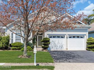 2 Heathersway Court, Lakewood, NJ 08701
