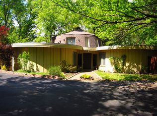 7452 S Hill Creek Rd, Columbia, MO 65203