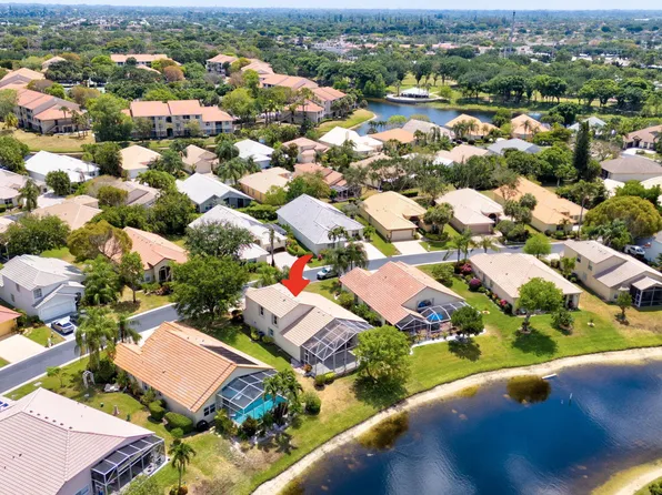 2758 Pointe Circle, Greenacres, FL 33413