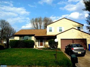 215 Nathaniel Ave, Cherry Hill, NJ 08003