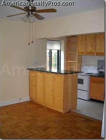 1st image of 5040 N Marine Dr APT C3