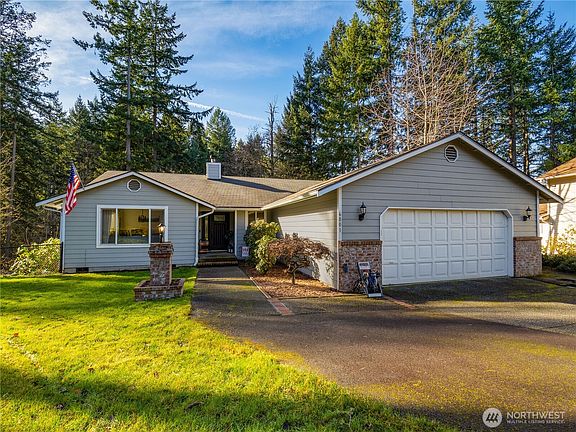 2nd image of 6801 183rd Avenue E