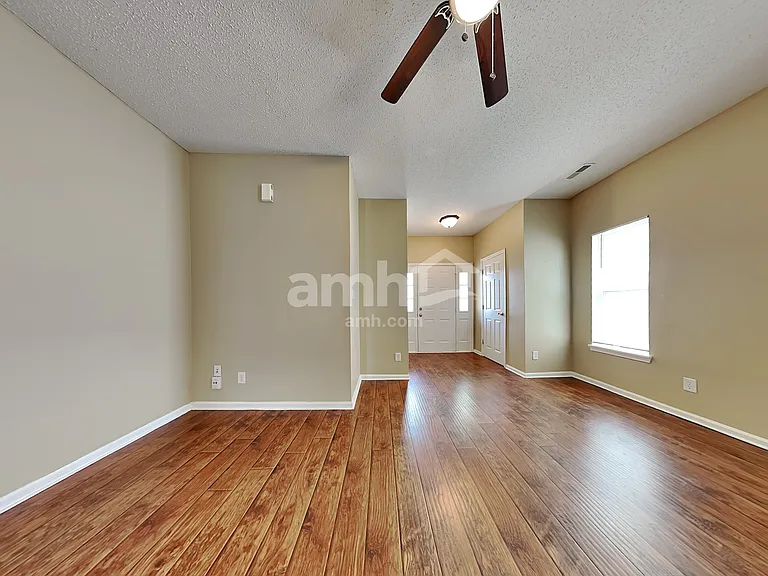 1472 Egret Ln — Photo 8