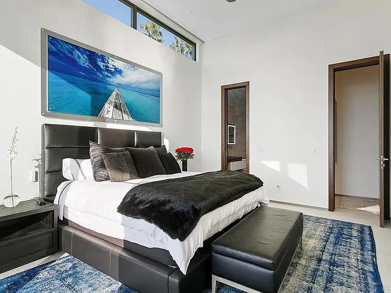 6436 Camino De La Costa — Photo 19