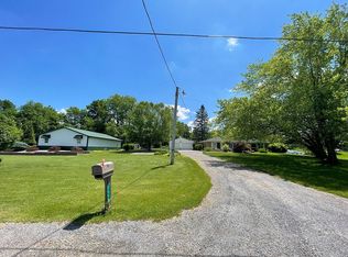 2550 S Golden Lake Rd, Pleasant Lake, IN 46779