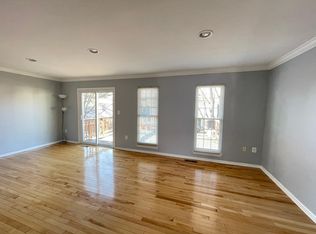 12934 Pickering Dr, Germantown, MD 20874