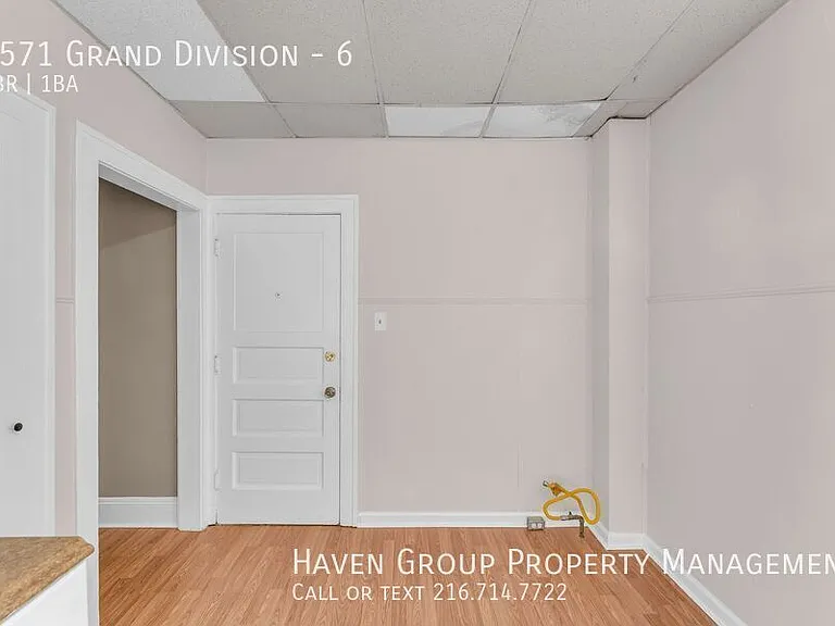 9571 Grand Division Ave #6 — Photo 15