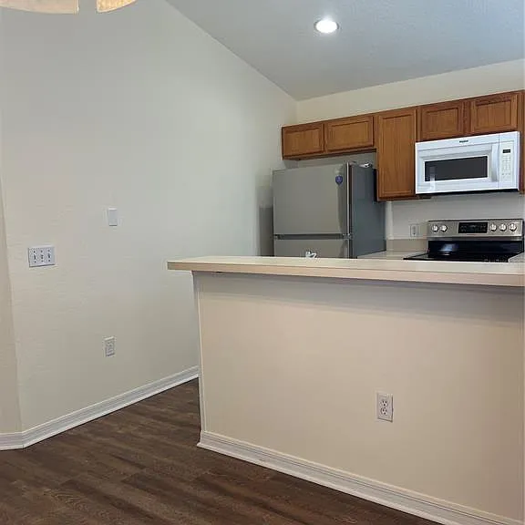 226 Hillcrest Dr — Photo 8