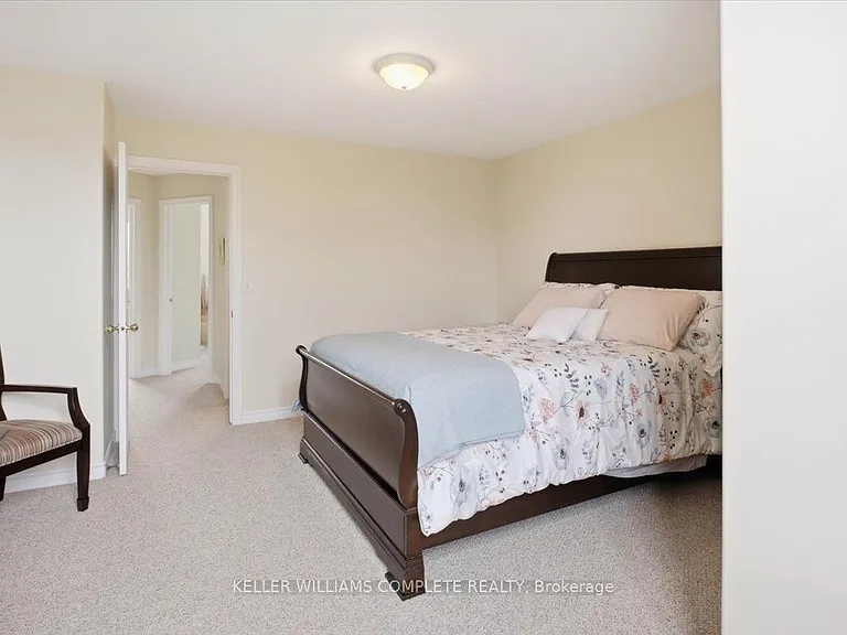 35 Albion St #46 — Photo 17