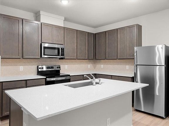 4th image of 9024 Madera Rd