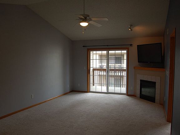 2nd image of 80 Cherry Ct APT 6