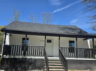 559 Perrin Ave, Woodruff, SC 29388