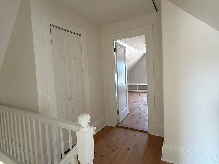202 Central Ave — Photo 36