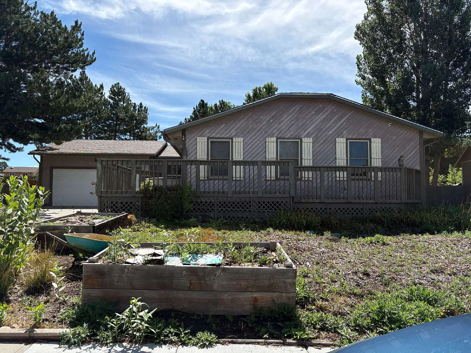 5 bed, 3.0 bath, $2,600 — Photo 2