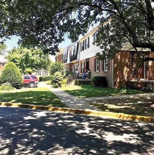 2nd image of 12838 Claxton Dr #4-F