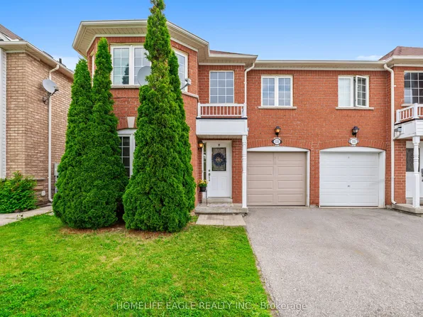 135 Wainscot Ave, Newmarket, ON L3X 2X6