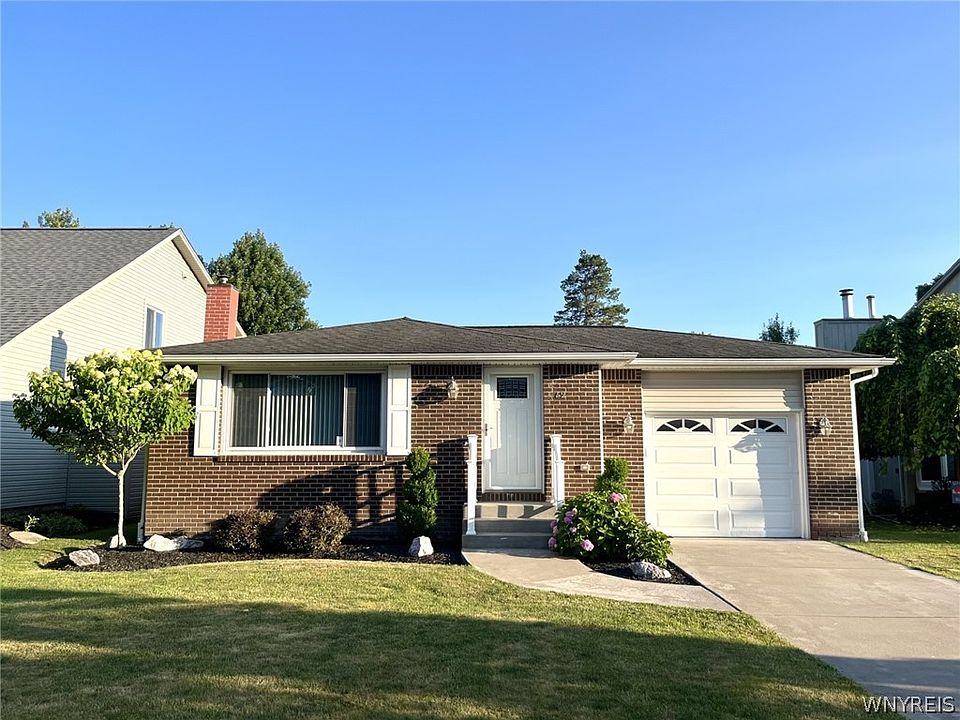 1st image of 72 Rambling Rd