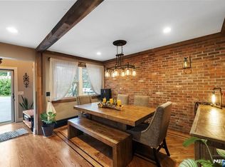 19 Elm St, Haskell, NJ 07420