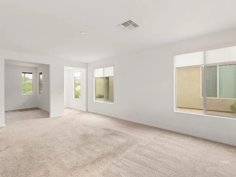 1353 Evening Breeze Ln — Photo 14