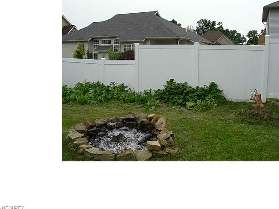 2nd image of 723 E Dartmoor Ave