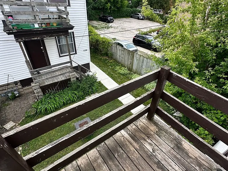 1818 N Pulaski St #4 — Photo 8