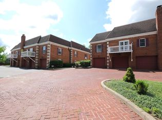 2606 E 2nd St APT D, Bloomington, IN 47401