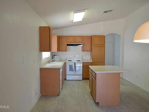 5th image of 5409 S 11TH Street