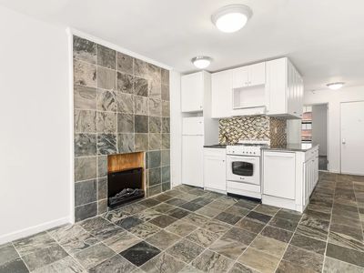 500 W 55th St APT 4E, New York, NY, 10019