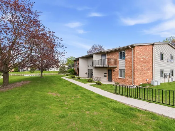 W168N11487 El Camino DRIVE, Germantown, WI 53022