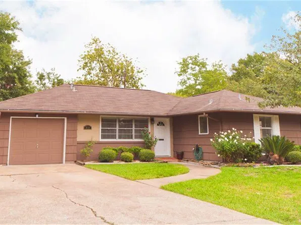 5330 Pagewood Ln, Houston, TX 77056