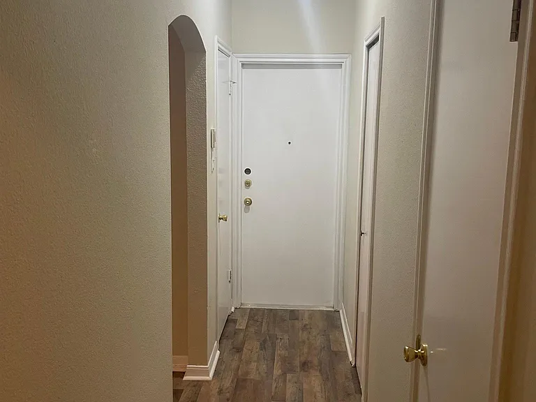 4130 Tavern Oaks St — Photo 9