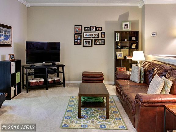 5th image of 420 Cranes Roost Ct
