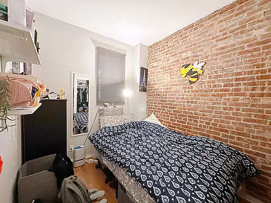 Rented by Living New York | media 17