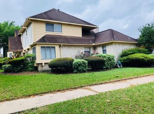 9002 Tavistock Dr, Houston, TX 77031