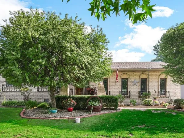 1489 W 4th St, Hobart, IN 46342