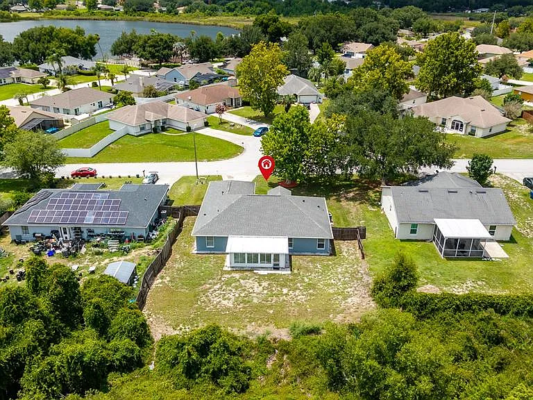 148 Country Lakes Cir — Photo 2