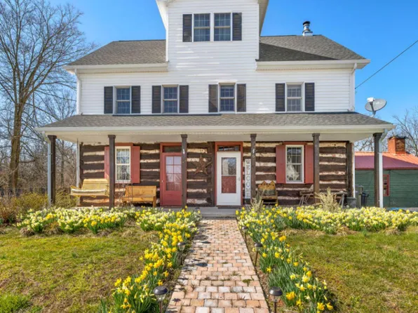 68 Red Run Church Rd, East Berlin, PA 17316