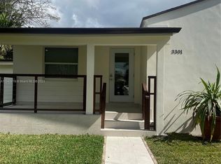 3301 SW 68th Ave, Miami, FL 33155