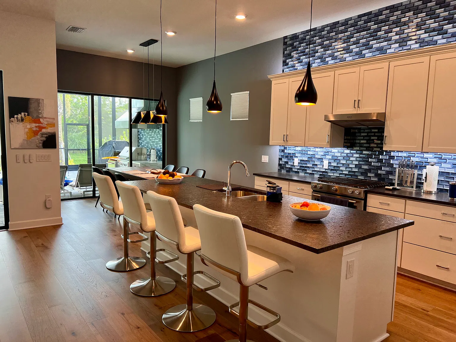 6690 Pennyroyal Dr — Photo 4