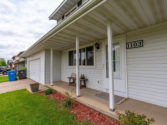 3rd image of 1101 Centennial Pkwy #1103