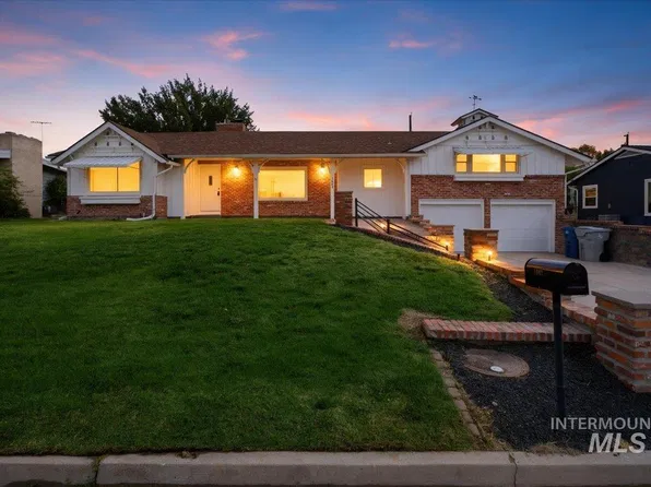 1642 Rim View Dr, Caldwell, ID 83605