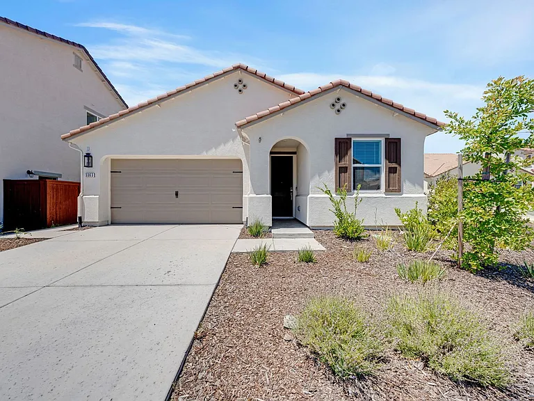 3363 Apollo Ct — Photo 1