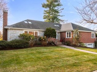 52 Sherbrooke Rd, Newton, MA 02458