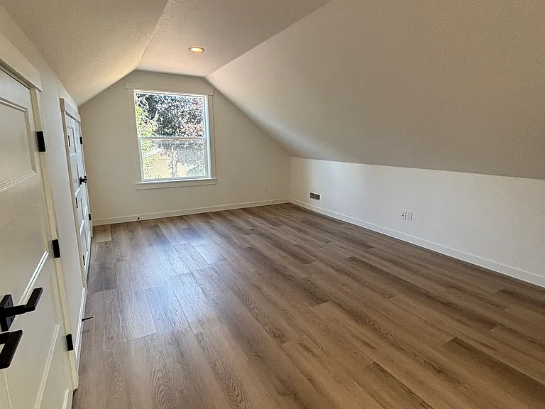 5021 NE 137th Ave #A — Photo 7