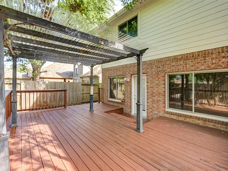 12207 Lakewood Glade Ct — Photo 48