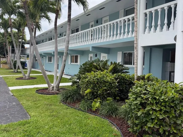 1100 Pine Dr APT 102, Pompano Beach, FL 33060