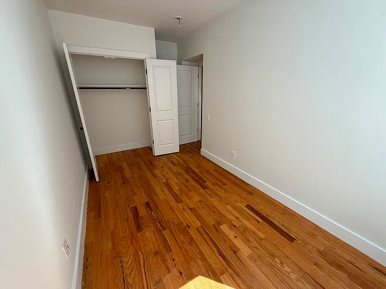 2521 West St #12E — Photo 9