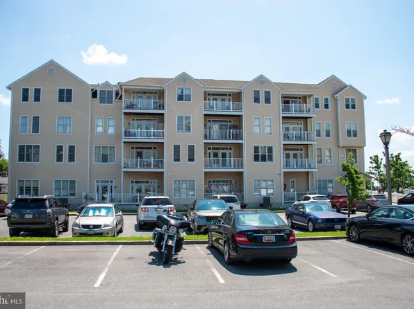 9100 Bay Ave #A407, North Beach, MD 20714