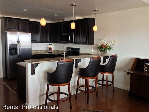 3rd image of 1652 Tempest Ct APT 202