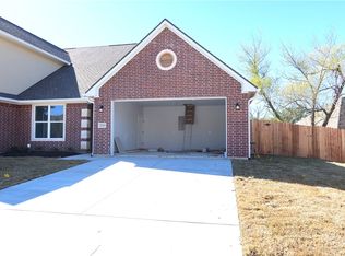 2000 Reagan Ct, Bryan, TX 77802